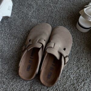 Birkenstock Bostons